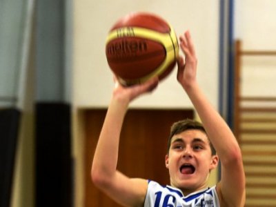 Kadeti U17 B sbírali cenné zkušenosti proti starším